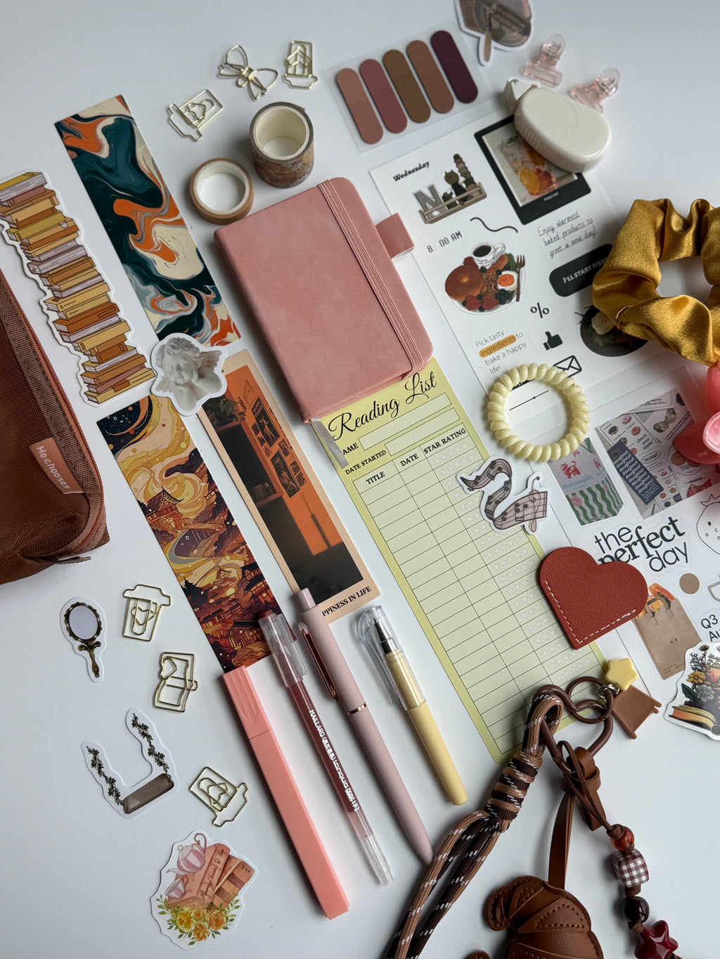 ✨ Warm Pages Bookish Bundle 🎇