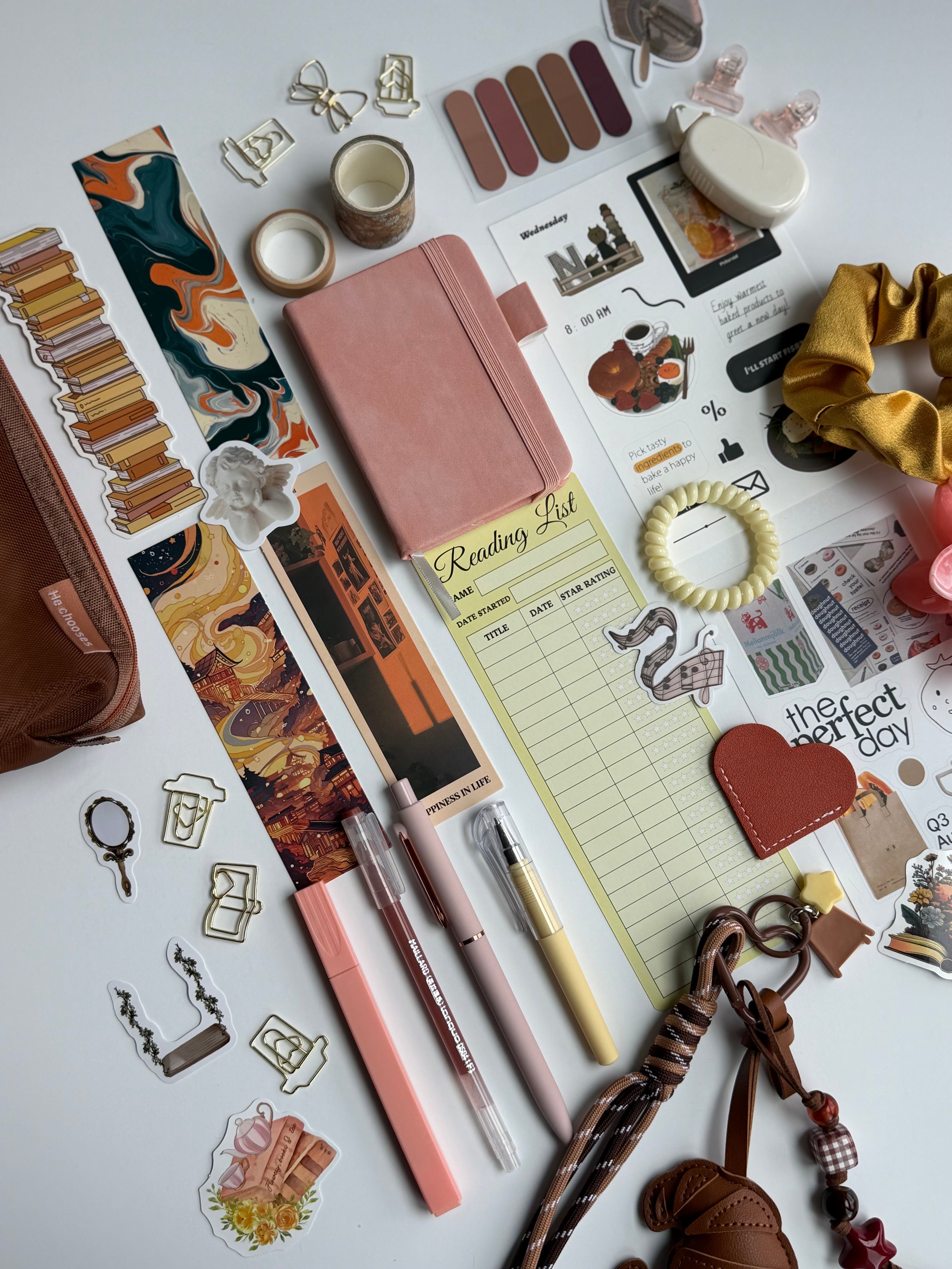 ✨ Warm Pages Bookish Bundle 🎇